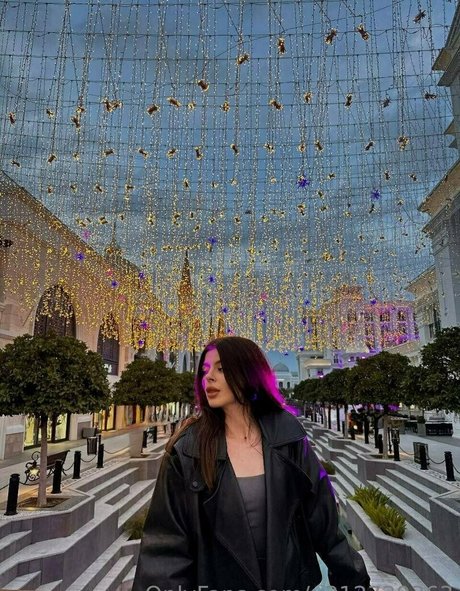 kira williams star perfect images