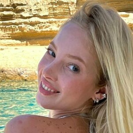 shamelessrabbit high quality pornstar gallery