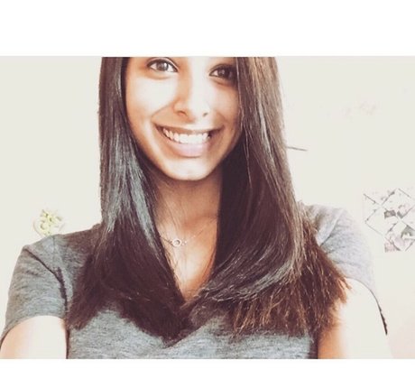 Sasha Kalra nice star photo