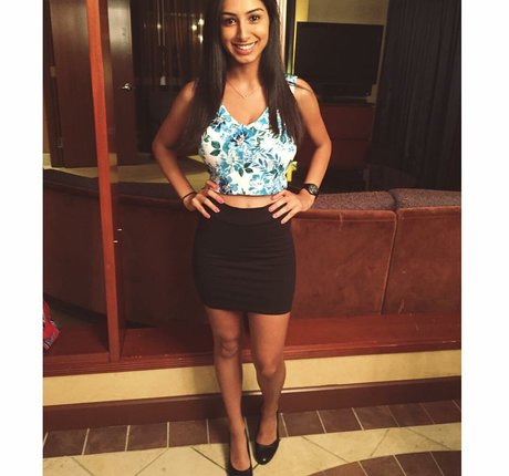 Sasha Kalra model top image