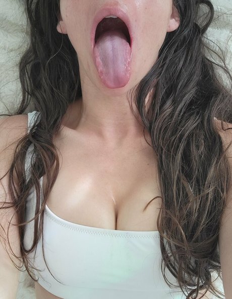 Becky Whyte star erotic images