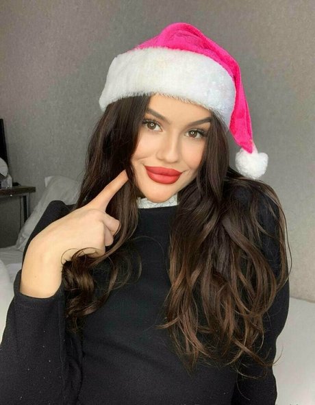 mashakiss pretty model photo