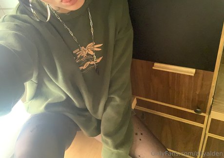 allyalden pornstar photos