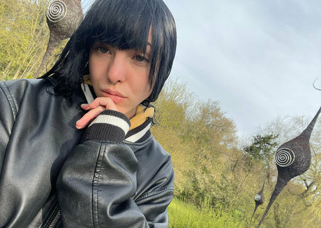 allyalden model photos