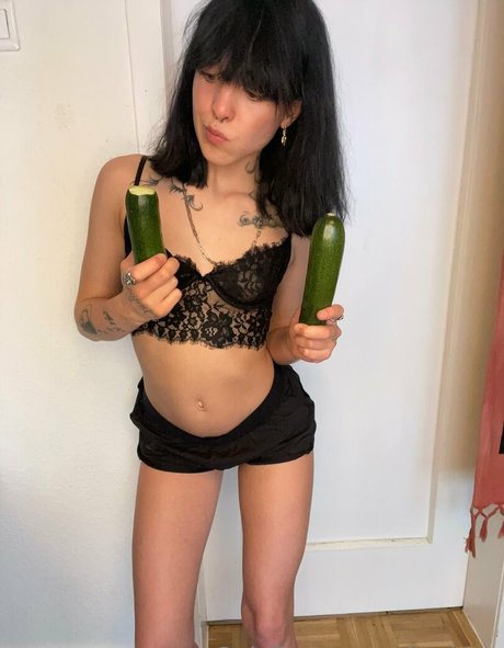 allyalden pornstar beautiful photos