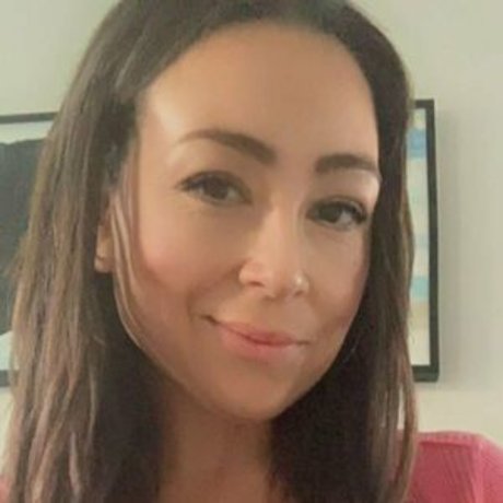 Sundressesandglasses naked model image