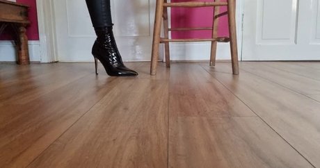 brunettebetsy pretty star image