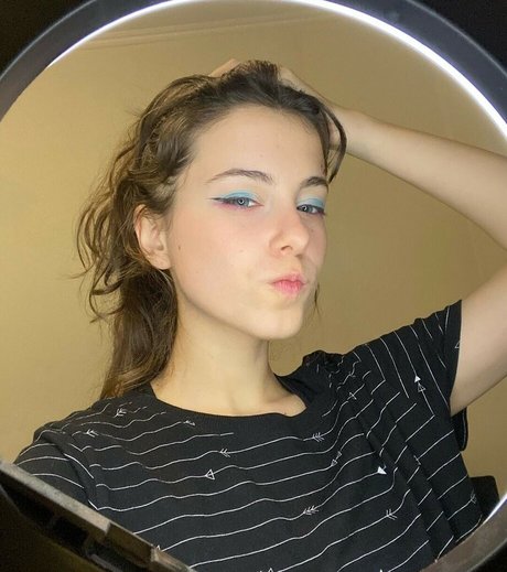 Gil Liany pornstar hot picture