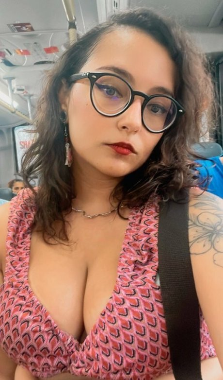 Belkitsune model nudes pictures