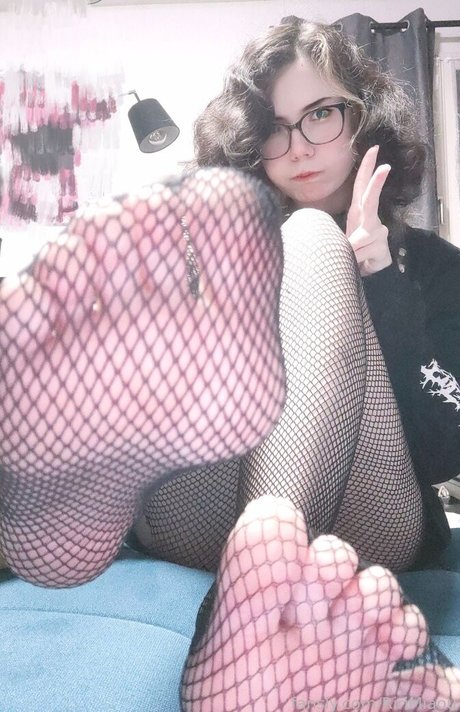 RiriMiaou model best pics