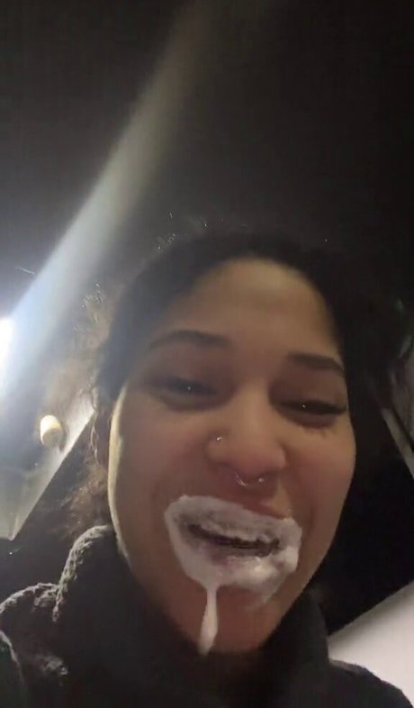 Momofebs perfect model picture