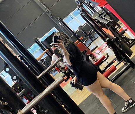 Gabriele Antonia model top gallery