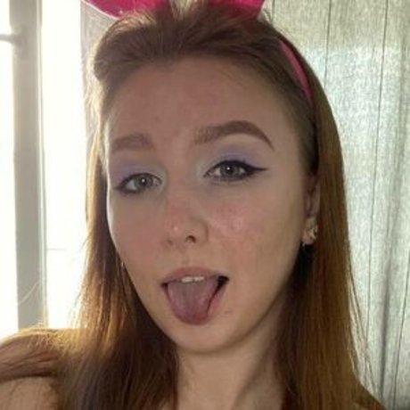 KikiPamelo beautiful star photo