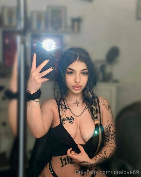 loralove69 pornographic model gallery