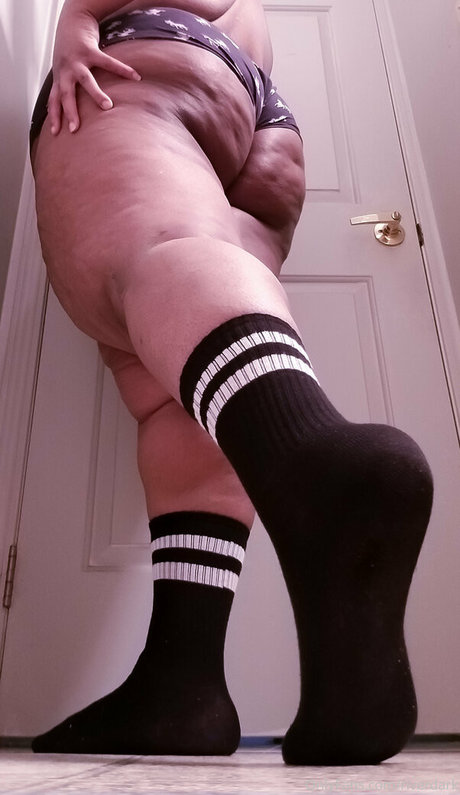 riverdark pretty actress photos