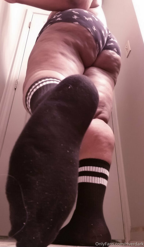 riverdark star exclusive picture