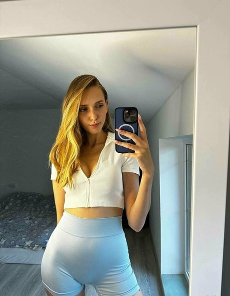 i lina perfect model pictures