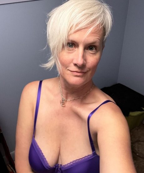 GoddexxPleasure erotic actress archive