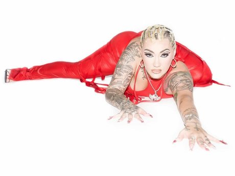 therealroyalskye nude actress photos