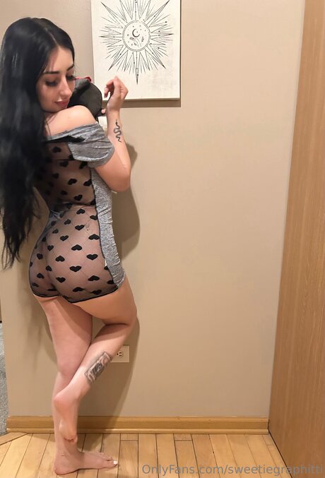 sweetiegraphitti model sex photos