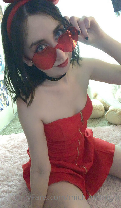 michimidnight erotic star image