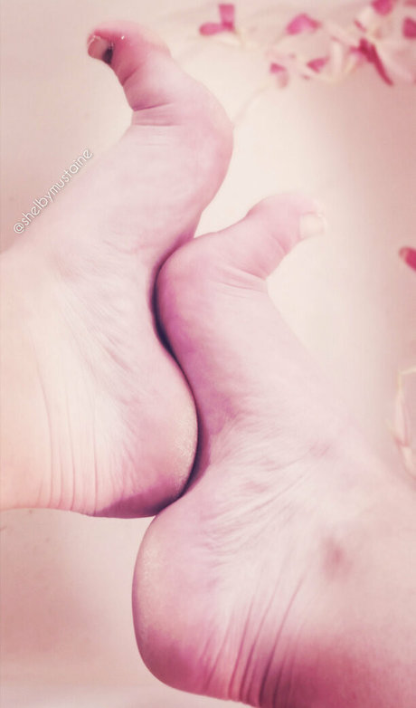 shelbymustaine hot pornstar photo