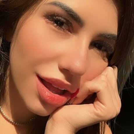 Alexia Dhein nice model img