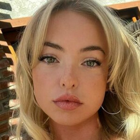 emmakotos star naked pic