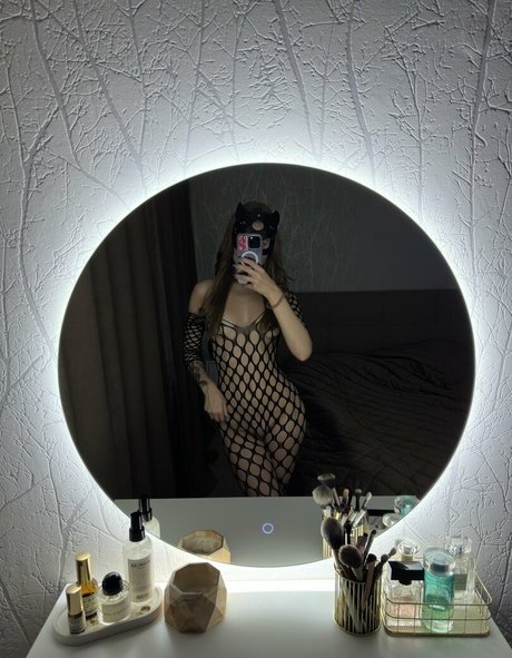 milyshka77 hot actress img