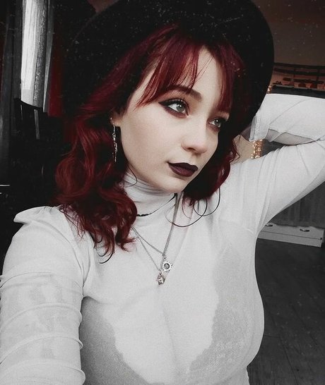 Necronya xxx model gallery