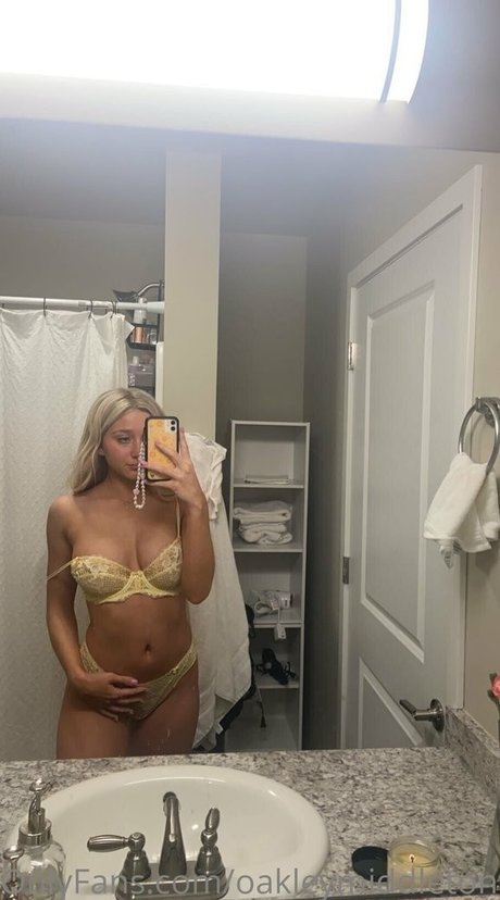 brookebaden pornstar hd pics