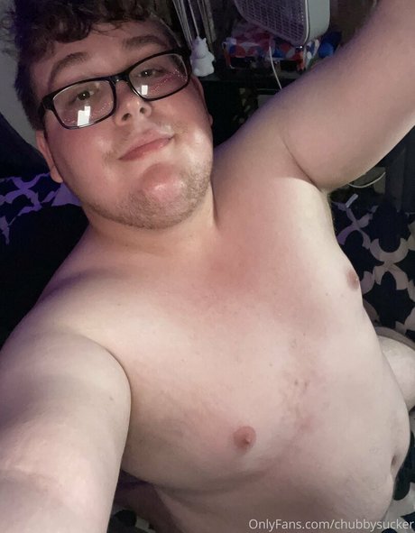 chubbysucker sexy pornstar image