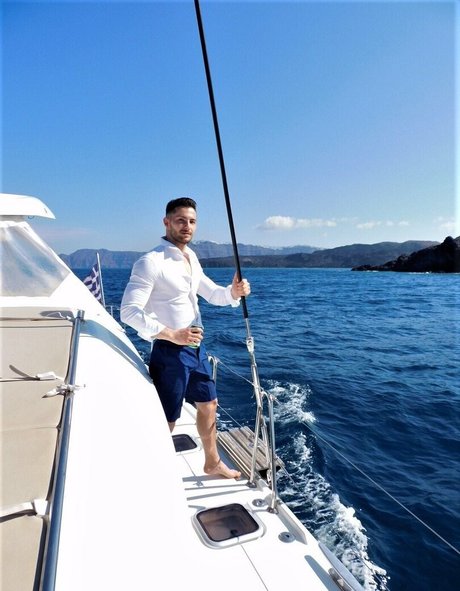 marius94 model pornographic archive