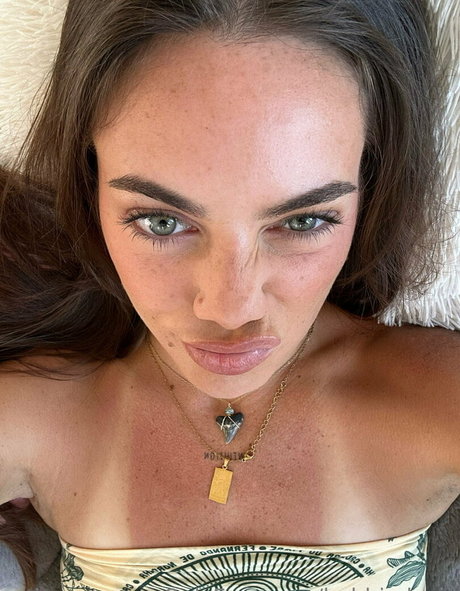 freebobbiesux pornstar beautiful photos