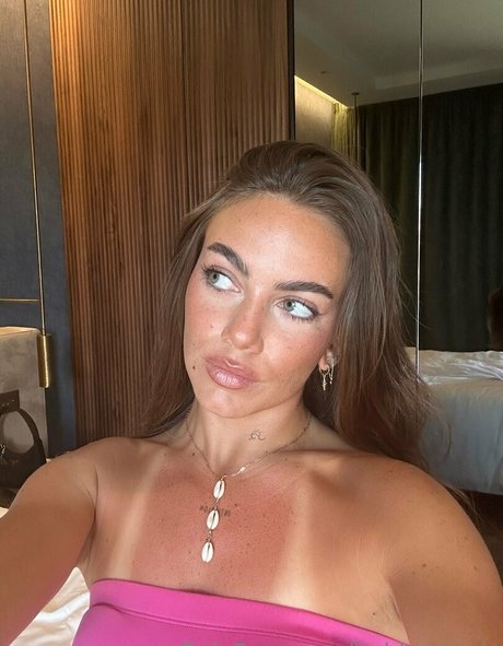 freebobbiesux model nudes images