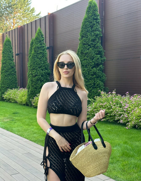 ashley boob model nice galleries