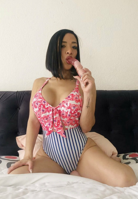 hellenam1lf erotic star gallery