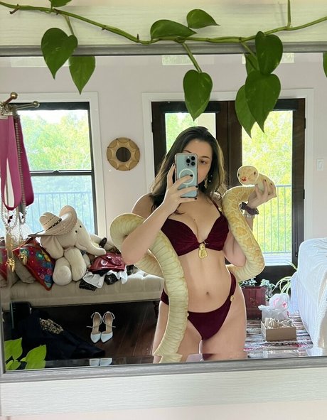 Girth Brooks xxx star galleries