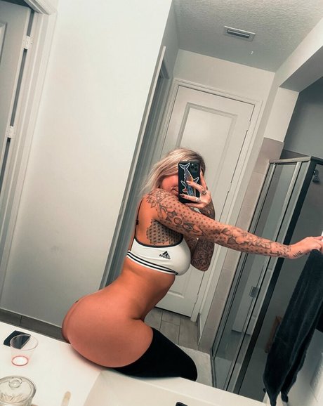 SaraAnnSea13 pornstar free img