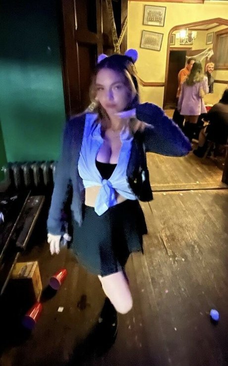 ilinamcqueen sex actress pic