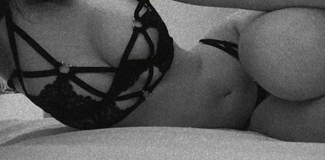 elenaprivates pretty star picture