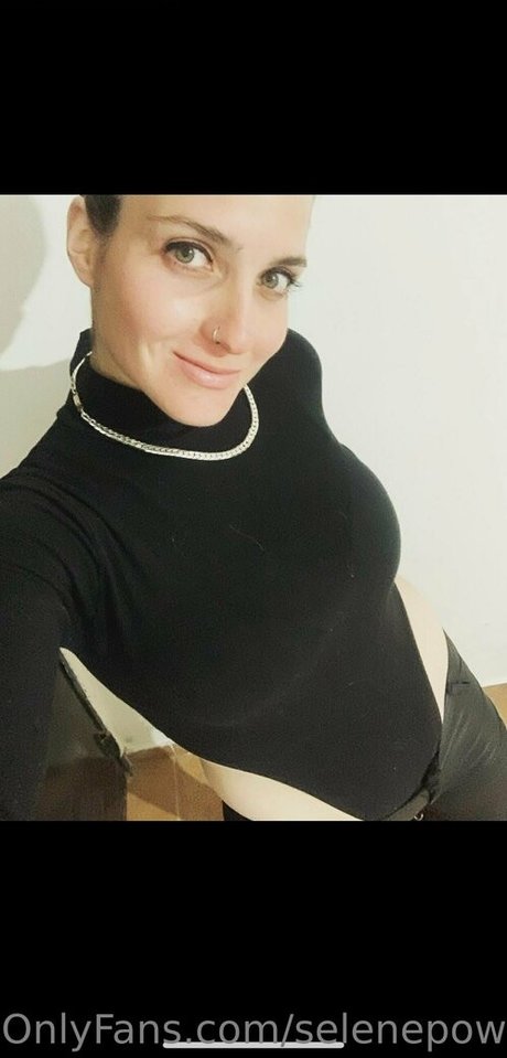 selenepower pornstar high quality images