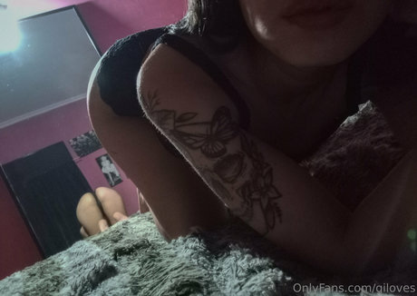 gilady sexy star pictures