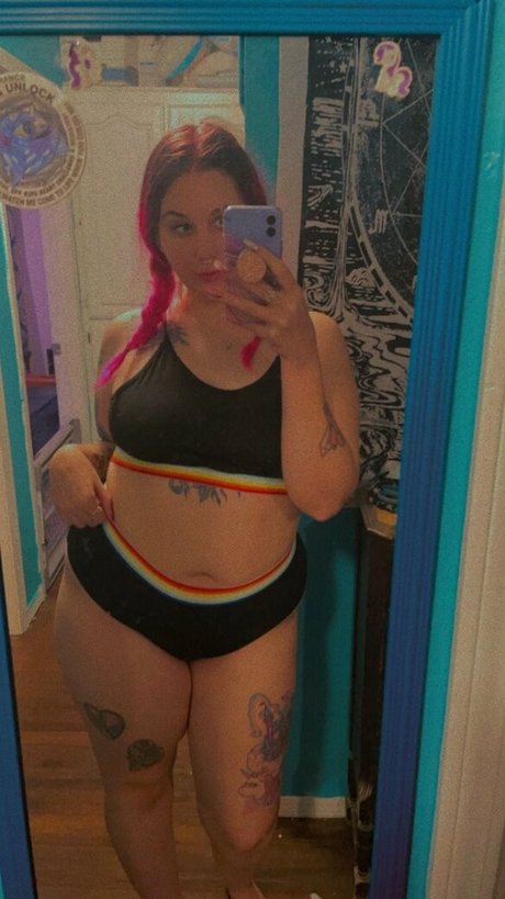 thechloecream actress pictures