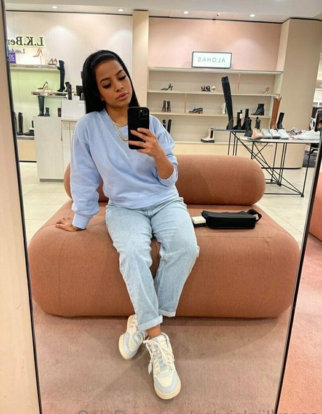 gabrielajillreyes model nice picture