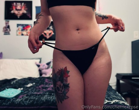 cherricxrpse pretty pornstar pictures
