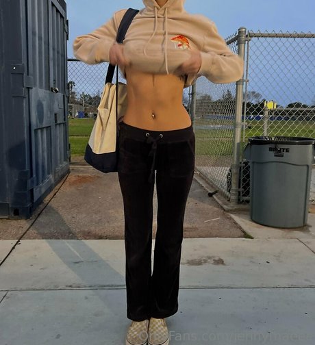 jennymaeee model art gallery