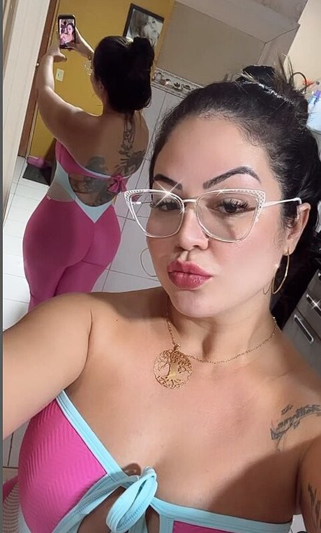 Deise Freitas model sexy galleries