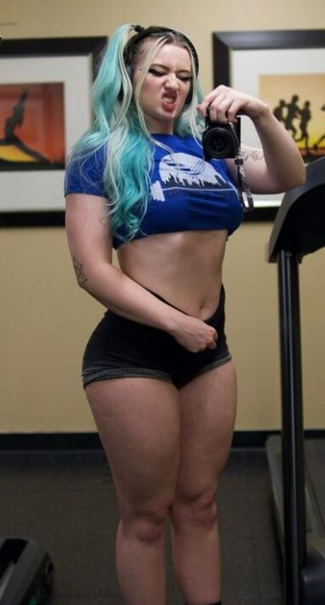 hanime fit model hd gallery