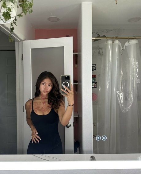 Alison ligh star free picture